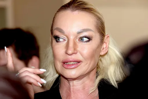 «Профессор удивился, когда я после операции сделала шпагат»: Анастасия Волочкова показала фото из немецкой клиники «Профессор удивился, когда я после операции сделала шпагат»: Анастасия Волочкова показала фото из немецкой клиники