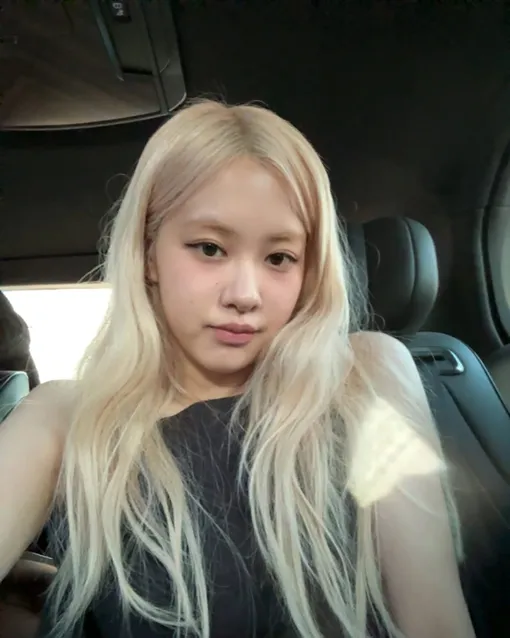 Розэ из Blackpink тщательно следит за тем, что она говорит Розэ из Blackpink тщательно следит за тем, что она говорит