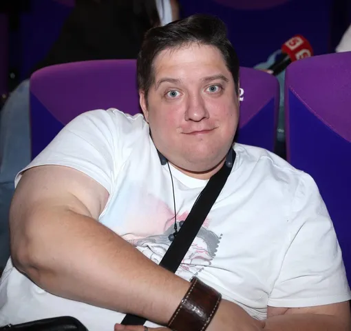 Роман Попов прожил 40 лет Роман Попов прожил 40 лет