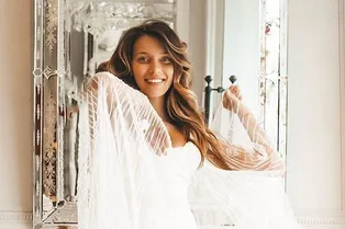 Регина Тодоренко показала, как выбирает платье для свадьбы с Владом Топаловым Регина Тодоренко показала, как выбирает платье для свадьбы с Владом Топаловым