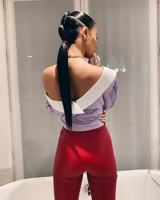 объемный хвост