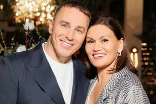 «25 лет вместе в любви»: Кирилл Андреев с нежностью обратился к жене «25 лет вместе в любви»: Кирилл Андреев с нежностью обратился к жене