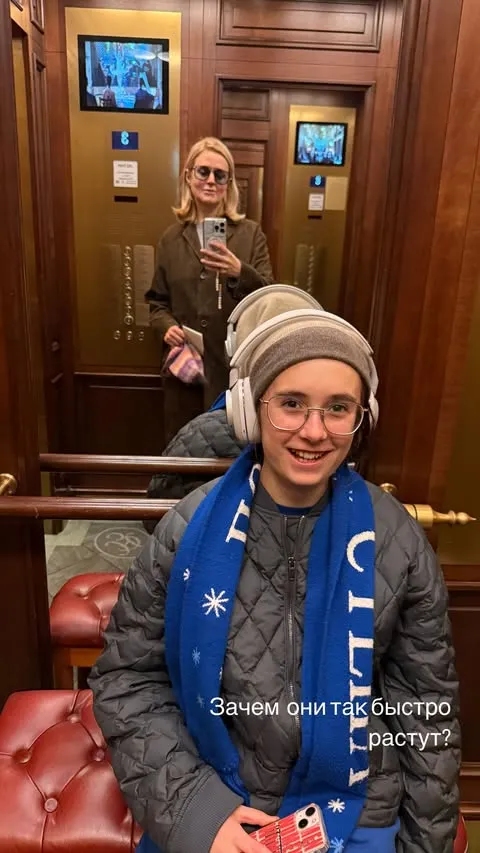 Анна Михалкова показала повзрослевшую дочь Анна Михалкова показала повзрослевшую дочь