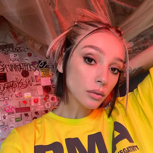 Ивлеева не боится быть смешной и нелепой, и это подкупает ее подписчиков