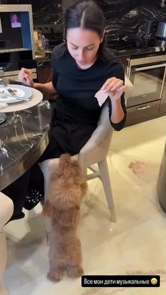 Нажми и смотри