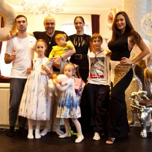 Роман и Елена Товстик судятся после развода