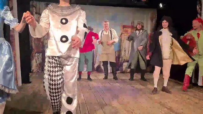 Нажми и смотри