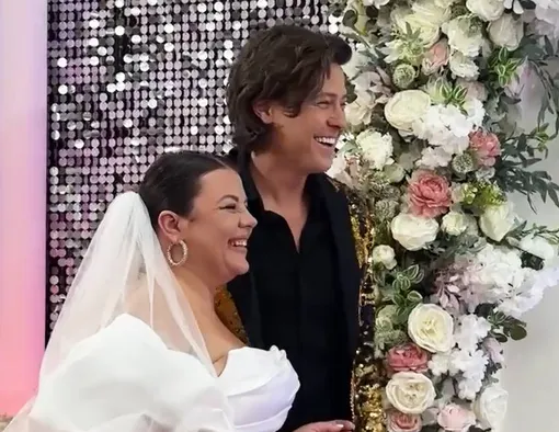 Ольга Вашурина и Прохор Шаляпин сыграли свадьбу Ольга Вашурина и Прохор Шаляпин сыграли свадьбу