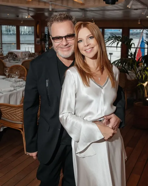 Владимир Пресняков сравнил две свадьбы с Натальей Подольской