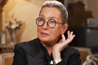 «Не кормите грудью ребенка публично!»: наставница «Пацанок» обратилась к матерям «Не кормите грудью ребенка публично!»: наставница «Пацанок» обратилась к матерям