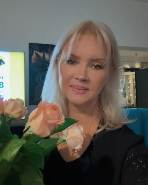 Елена призналась, что сама вкладывалась в свой же успех Елена призналась, что сама вкладывалась в свой же успех