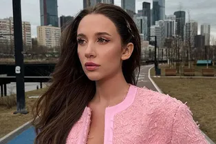«Мужчины, вы формируете самооценку девушек!»: Mia Boyka расплакалась из-за того, что рэпер OG Buda назвал ее полной «Мужчины, вы формируете самооценку девушек!»: Mia Boyka расплакалась из-за того, что рэпер OG Buda назвал ее полной