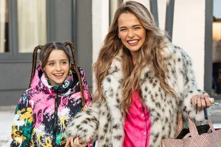 «За нами приехал лимузин. Девочки были восторге, взрослые тоже»: Анна Хилькевич отпраздновала 10-летие дочери