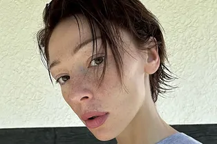 На фоне скандала с «голой» вечеринкой Настя Ивлеева заговорила о завершении карьеры На фоне скандала с «голой» вечеринкой Настя Ивлеева заговорила о завершении карьеры