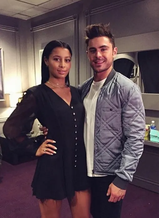 Зак Эфрон биография