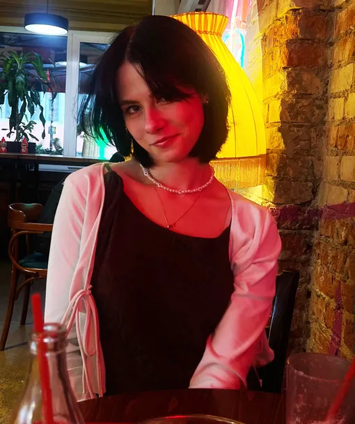 Дочь Софьи Кругликовой и Михаила Ефремова переезжает в США Дочь Софьи Кругликовой и Михаила Ефремова переезжает в США