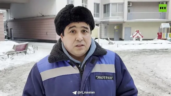 Нажми и смотри