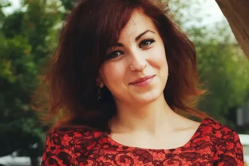«Отпевали под именем Мария»: растерзанную медведем 29-летнюю Снежану Королёву похоронили в Новосибирске «Отпевали под именем Мария»: растерзанную медведем 29-летнюю Снежану Королёву похоронили в Новосибирске