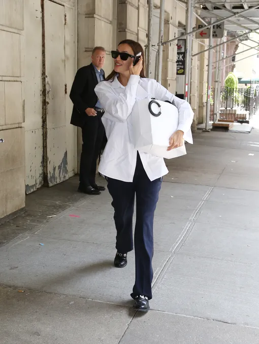 Ирина вышла на прогулку по Нью-Йорку