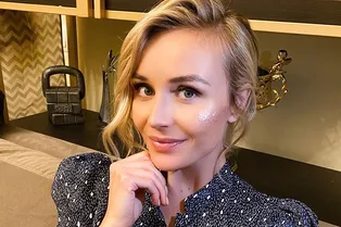 Звезду списка Forbes Полину Гагарину разыскивают приставы за долги по коммуналке Звезду списка Forbes Полину Гагарину разыскивают приставы за долги по коммуналке