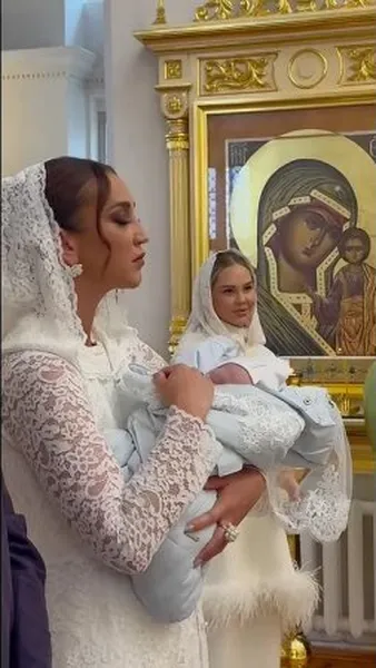 Нажми и смотри