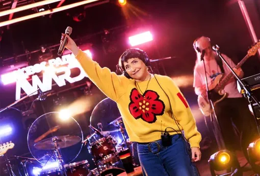 Лолита Милявская в студии «Нового Радио»