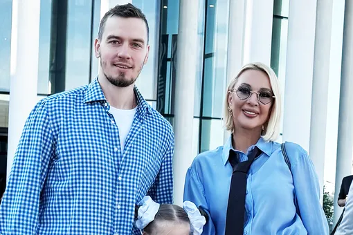 «Мы первоклашки»: Лера Кудрявцева после громкого скандала воссоединилась с мужем ради дочери «Мы первоклашки»: Лера Кудрявцева после громкого скандала воссоединилась с мужем ради дочери
