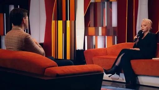 Дмитрий Борисов взял интервью у Ларисы Долиной Дмитрий Борисов взял интервью у Ларисы Долиной