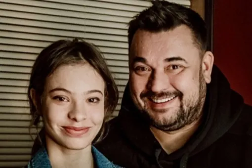 «17 лет абсолютного счастья! Ты идеальна!»: Сергей Жуков показал снимки дочери по важному поводу