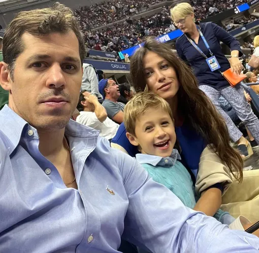 Евгений Малкин с сыном Никитой и Анной Кастеровой