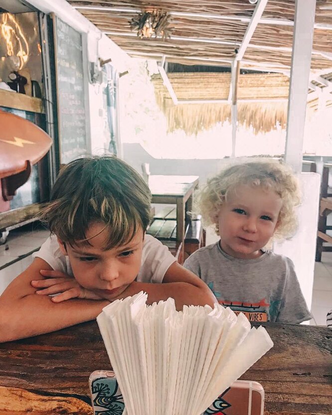 Айза Анохина призналась, что ее сын серьезно заболел