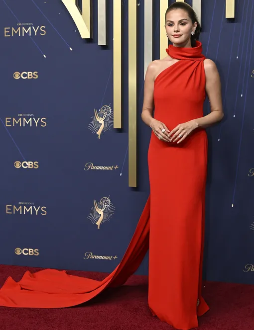 Селена Гомес на премии Селена Гомес на премии