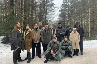 Эд Вествик, Павел Делонг и Кирилл Плетнёв в блокбастере «Вражеские линии» Эд Вествик, Павел Делонг и Кирилл Плетнёв в блокбастере «Вражеские линии»