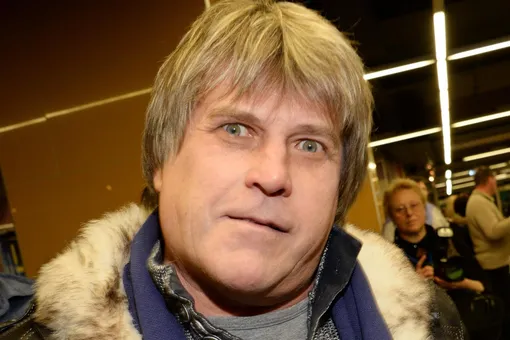 «Отказался со мной общаться»: обидевшаяся на Алексея Глызина его внебрачная дочь может претендовать на наследство певца «Отказался со мной общаться»: обидевшаяся на Алексея Глызина его внебрачная дочь может претендовать на наследство певца