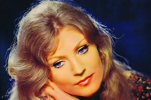 «Она страшно мучилась»: биограф Анны Герман рассекретил ее дневник, который скрывали 40 лет «Она страшно мучилась»: биограф Анны Герман рассекретил ее дневник, который скрывали 40 лет