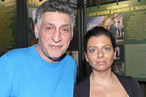 «Мозг был уничтожен полностью»: Маргарита Симоньян раскрыла страшные подробности ухода из жизни Тиграна Кеосаяна «Мозг был уничтожен полностью»: Маргарита Симоньян раскрыла страшные подробности ухода из жизни Тиграна Кеосаяна