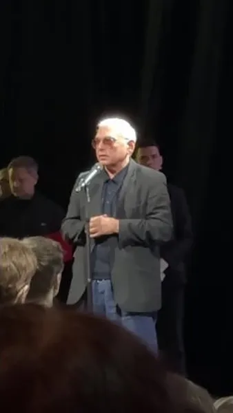 Нажми и смотри Нажми и смотри