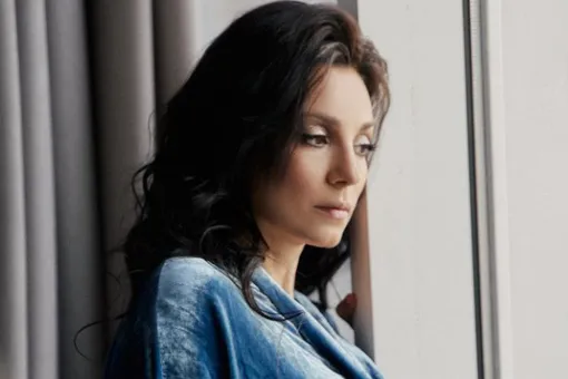 «Малышка оказалась с характером. А я похудела на 9 кг»: Светлана Светикова снялась с дочерью после родов «Малышка оказалась с характером. А я похудела на 9 кг»: Светлана Светикова снялась с дочерью после родов