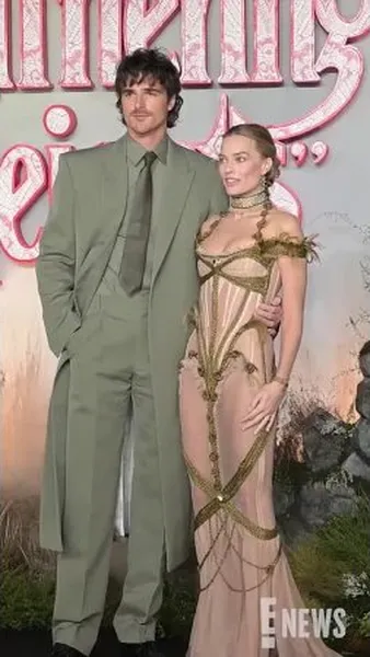 Нажми и смотри