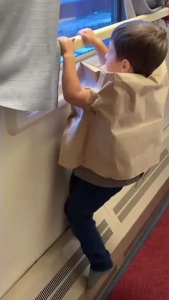 Нажми и смотри