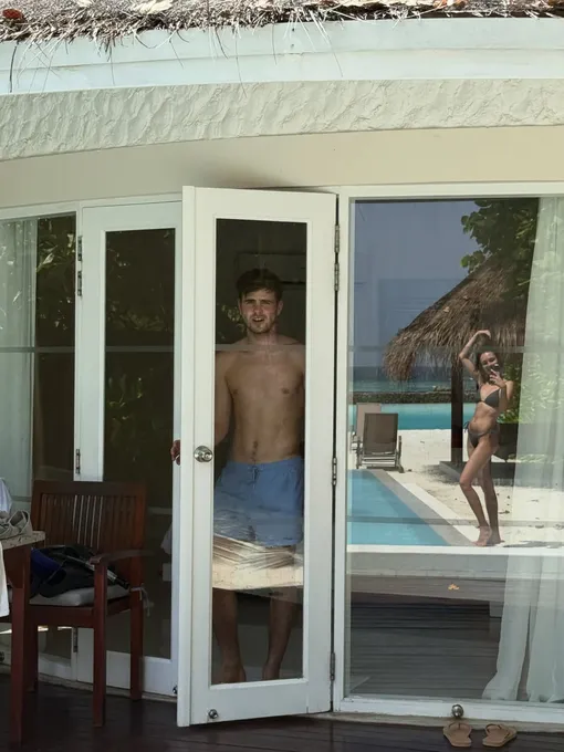 Стася Милославская показала точеную фигуру