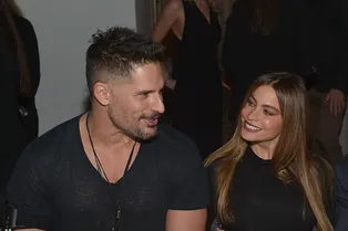 София Вергара и Джо Манганьелло обручились София Вергара и Джо Манганьелло обручились