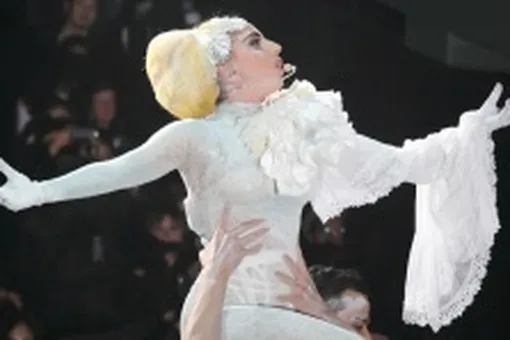 Премьера видео от Леди Гаги Born This Way Премьера видео от Леди Гаги Born This Way