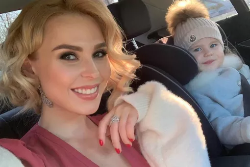 «Счастливая девочка»: Пелагея поздравила трехлетнюю дочь забавным видео «Счастливая девочка»: Пелагея поздравила трехлетнюю дочь забавным видео