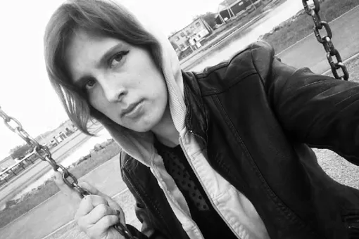 «Мать кричала в истерике»: 19-летнюю Анастасию через месяц после исчезновения нашли убитой в реке под Новосибирском «Мать кричала в истерике»: 19-летнюю Анастасию через месяц после исчезновения нашли убитой в реке под Новосибирском