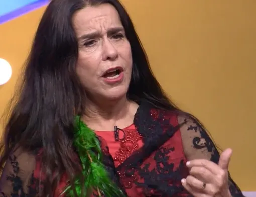 Луселия Сантус осудила моду на пластику Луселия Сантус осудила моду на пластику