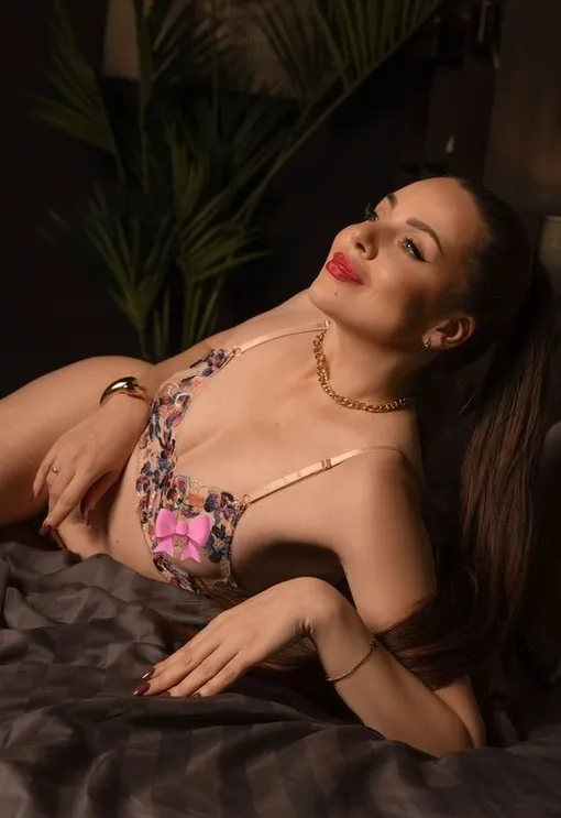 Ольга Рапунцель в белье