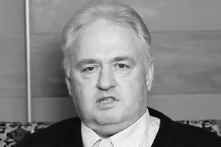 Умер ставший широко известным после «покушения на Ельцина» экс-депутат Госдумы Сергей Шашурин Умер ставший широко известным после «покушения на Ельцина» экс-депутат Госдумы Сергей Шашурин