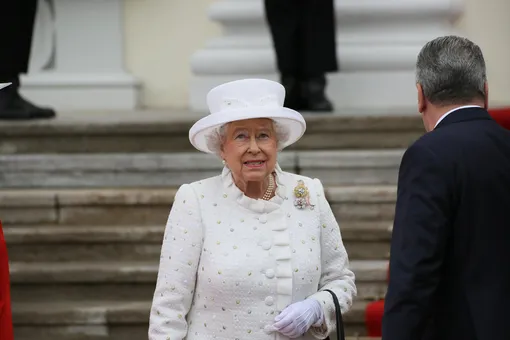 Королева готовится к смерти? Впервые за 70 лет церкви Британии заказали эту вещь