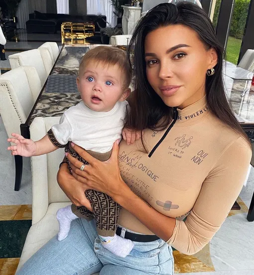 Давид стал долгожданным сыном для Оксаны и Джигана Оксана Самойлова биография